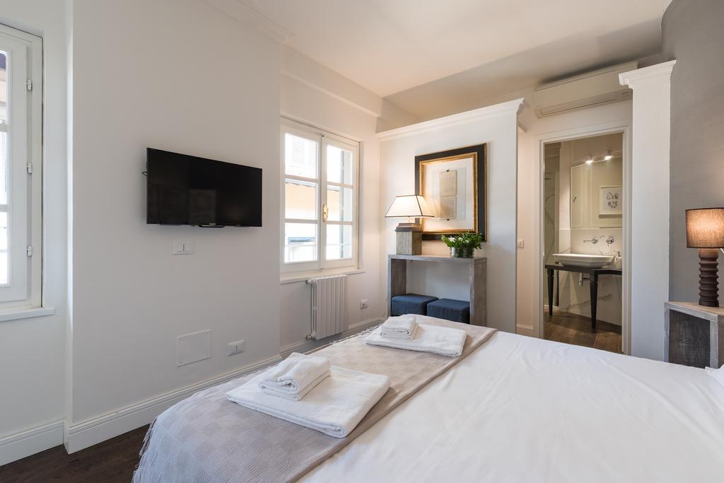 Novella Goldoni Suite-By Florence Concierge Rom bilde